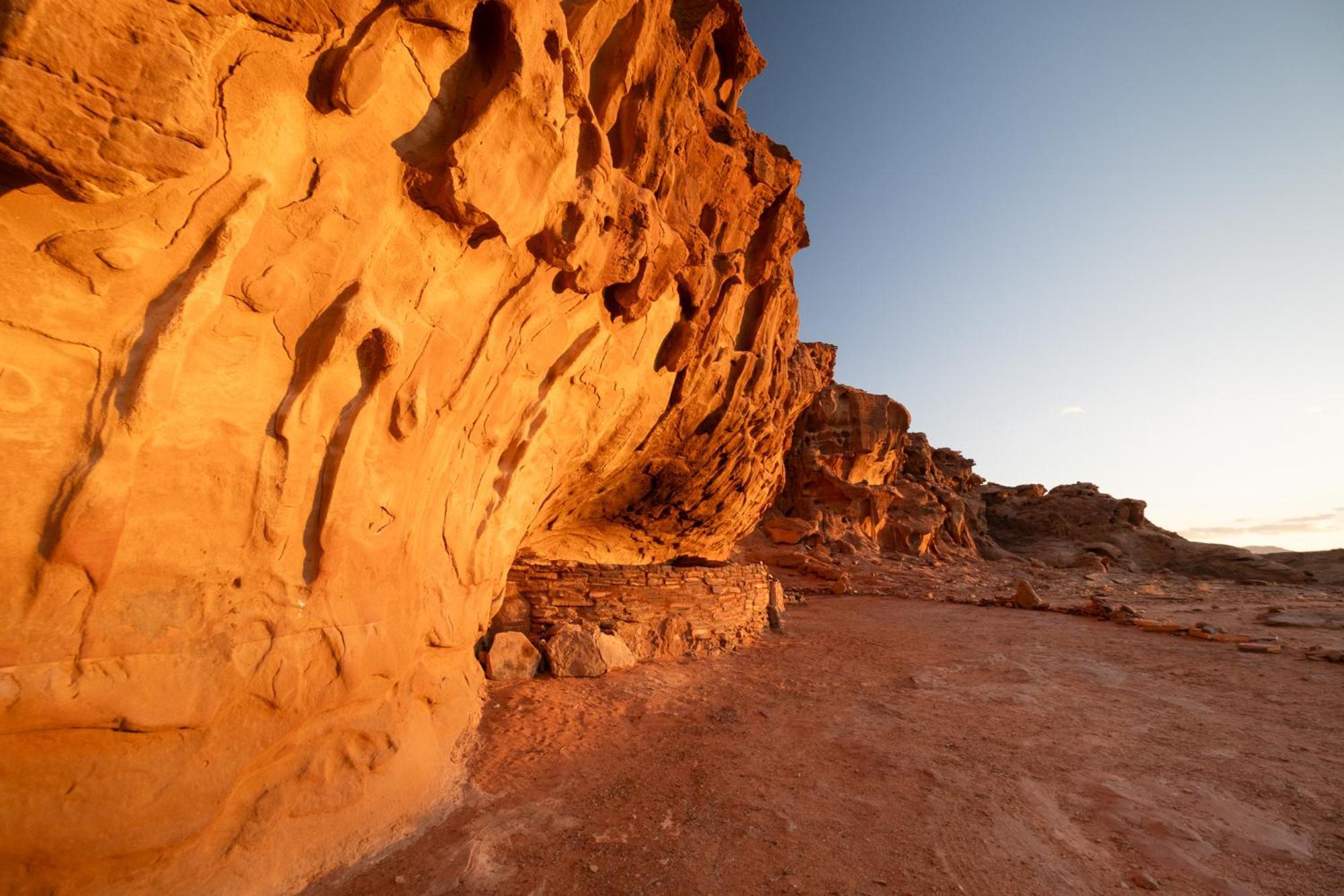 Wadi Rum Cave Camping Экстерьер фото